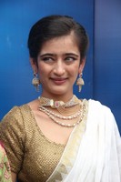 Akshara Haasan New Photos